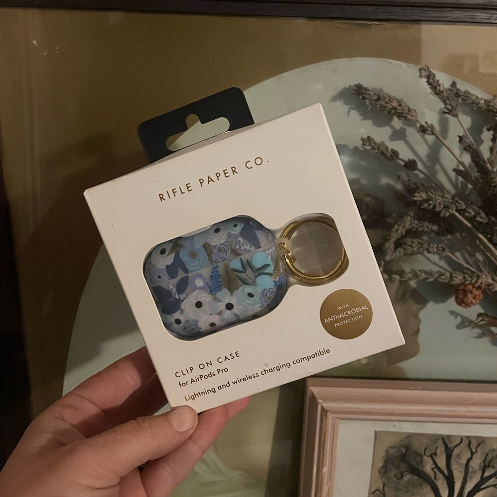 Rifle Paper Co. AirPods Pro Case